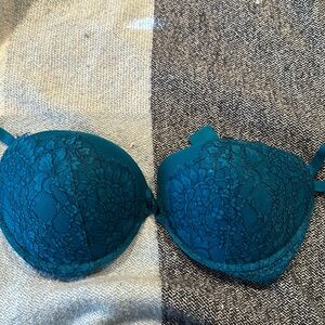 Victoria’s Secret Very Sexy Push Up Bra